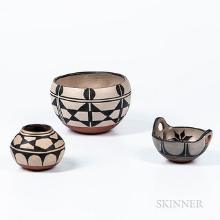 Three Contemporary Santo Domingo Pottery Bowls