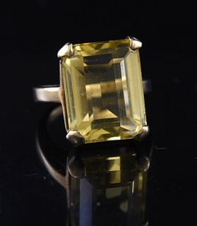14k gold & emerald cut citrine ring