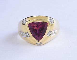 14K gold pink spinel and diamond ring