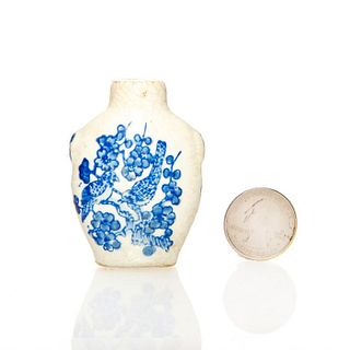 RARE HAND PAINTED CERAMIC CHINESE SNUFF BOTTLE