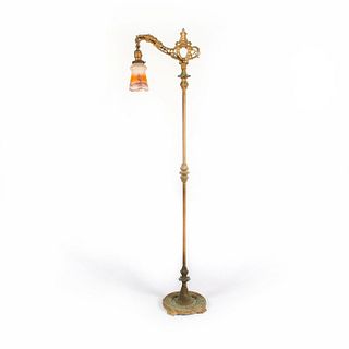 STUDY ROOM LAMP WITH BRASS MOLDED DECORATION