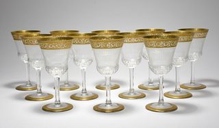 Set of twelve St. Louis Thistle pattern wines