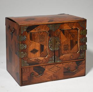 Small inlaid Japanese cabinet 