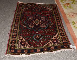 Small Oriental scatter rug