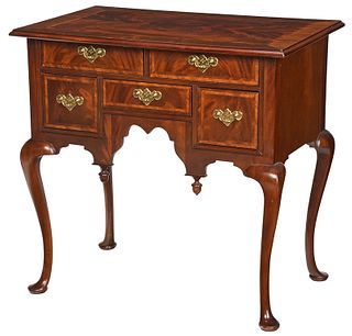 New England Queen Anne Style Dressing Table