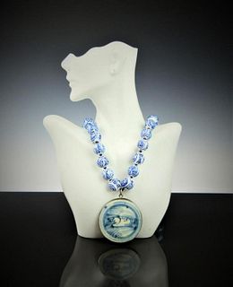ANTIQUE CHINESE SILVER BLUE & WHITE BEAD NECKLACE
