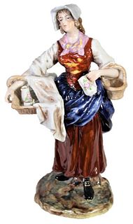 Italian Ceramic Female Figurine