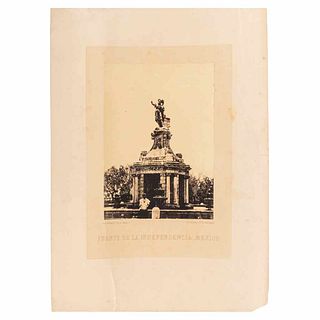 Michaud, Julio. Fuente de la Independencia, México. México: Julio Michaud Editor, ca. 1860 - 1870. Albumen photograph, 8.3 x 5.9" (21.2x15.2 cm)