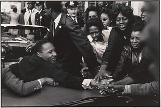 LEONARD FREED (1929–2006) Martin Luther King Jr. nach Zuerkennung des Friedensnobelpreises, 1963