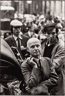 ALAIN NOGUES (* 1937) Henri Cartier-Bresson with his Leica M3in front of the Odeon theatre, May 1968 crisis,  Paris 1968