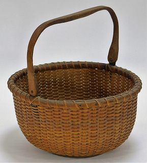 Hand Woven Nantucket Basket with Swing Handle
