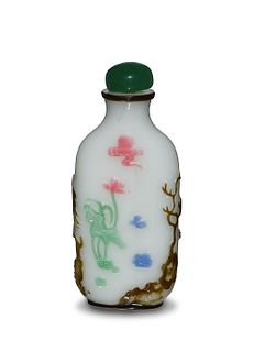 Chinese Peking Glass Lotus Snuff Bottle, 19th Century
