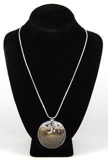 Italian Silver Circle Shell Colored Stone Necklace