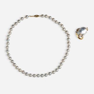 Gray cultured pearl necklace with baroque pearl and diamond ring
