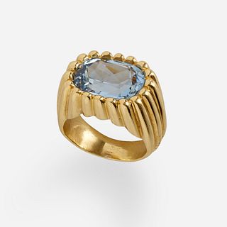 Gold and synthetic spinel pinky ring