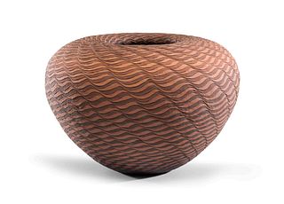 Richard Zane Smith
(WYANDOT, B. 1955) 
Ceramic Vessel, untitled, 1993