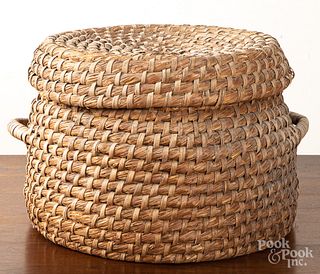 Large rye straw lidded basket