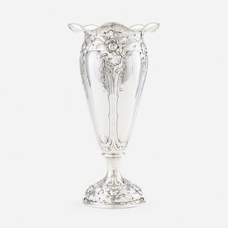 Gorham Manufacturing Company, Art Nouveau vase