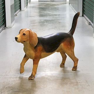 CARVED & PAINTED BEAGLE
