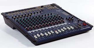 Yamaha MG166cx Mixing Console