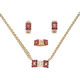 CHOKER, RING AND EARRINGS SET WITH RUBIES AND DIAMONDS. 18K AND 14K YELLOW GOLD