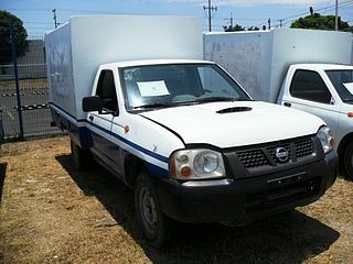 Camioneta Nissan D22 2006