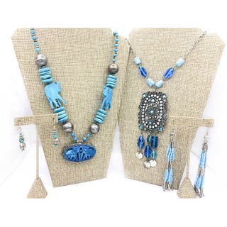 2 PAIRS INDIAN TURQUOISE COLOR EARRINGS, 2 NECKLACES