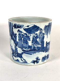 Chinese Qing Style Blue and White Porcelain Brushpot
