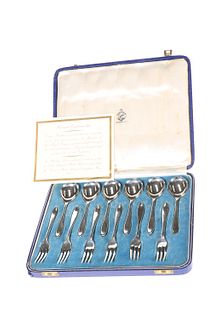 A SET OF SIX GEORGE VI SILVER DESSERT FORKS AND SP