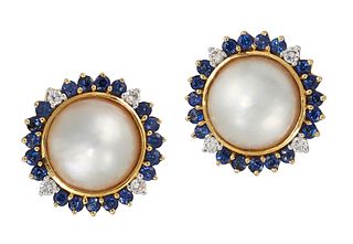 A PAIR OF MABÉ PEARL, SAPPHIRE AND DIAMOND EARRING