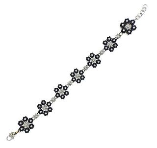 18K Gold Diamond Onyx Flower Motif Bracelet