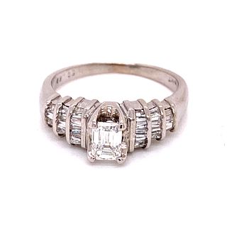 14k White Gold Diamonds Ring