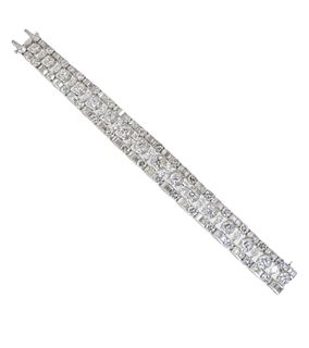 Exceptional 30.00ct Diamond Bracelet