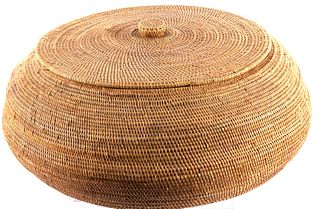 Large Hand Woven Papago Indian Basket with Lid