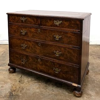 WILLIAM & MARY STYLE BURL WALNUT CHEST OF DRAWERS
