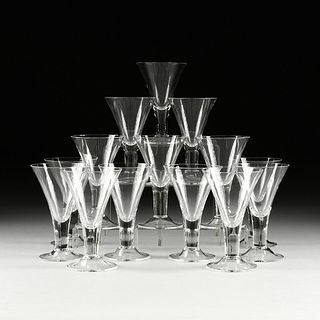 A SET OF FOURTEEN CLEAR SHERRY GLASSES, MODERN,