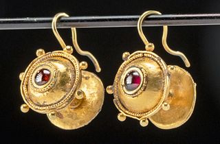 Roman 22K+ Gold Earrings Garnet Cabochons (pr)
