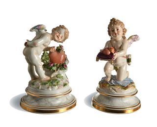 Meissen, 2 Cupids Offering, Rare Knocking on Heart