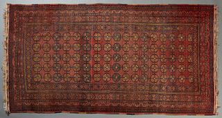 Oriental Carpet, 5' 2 x 9' 6. Provenance: from the Estate of Gertrude "Peggy" Logan Simpson Howcott, New Orleans, LA.