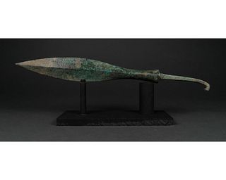 ANCIENT BRONZE LEAF-SHAPED SPEAR ON STAND