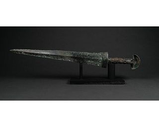 SUPERB ANCIENT BRONZE SWORD WITH ELABORATE HANDLE