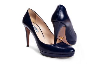 Prada - Pair of court shoes