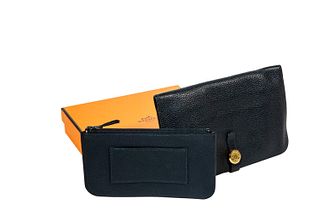 Hermès - Lot comprising wallet and purse