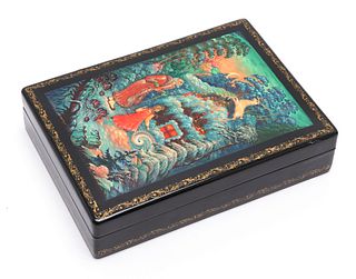 Palekh Russian Lacquered Hinged Lid Box