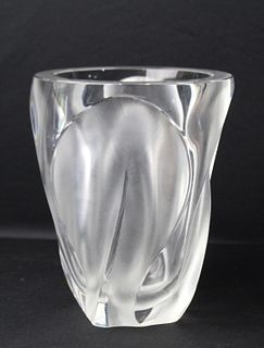 Lalique Vase "Ingrid" c. 1960