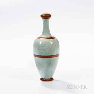 Crackled Celadon-glazed Vase