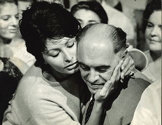 Pierluigi Praturlon (1924-1999)  - Sofia Loren and Carlo Ponti, 1975