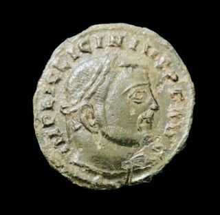 Licinius I AE Follis, Jupiter reverse Licinius I (308-324 AD). AE Follis