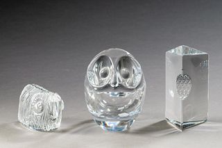 Three Decorative Crystal Pieces.