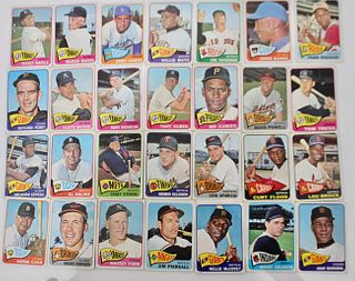 Group of 1966 Baseball Cards (28)